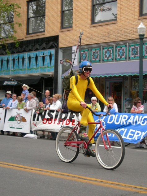 Grady wins best costume in 08 cruiser crit